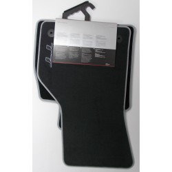 Tapis Audi TT 8S d'origine...
